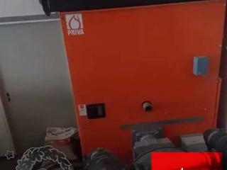 Piec nadmuchowy na olej opałowy /233kW/ gorące powietrze